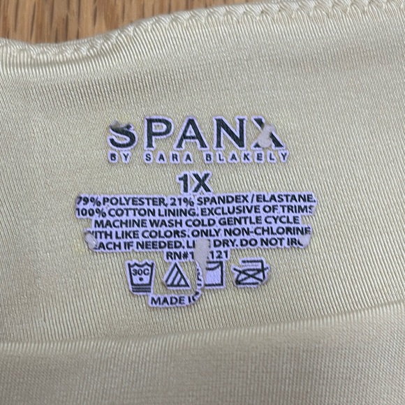 SPANX Women's Power Conceal-Her Mid-Thigh‎ Short - size 1X - Picture 4 of 7
